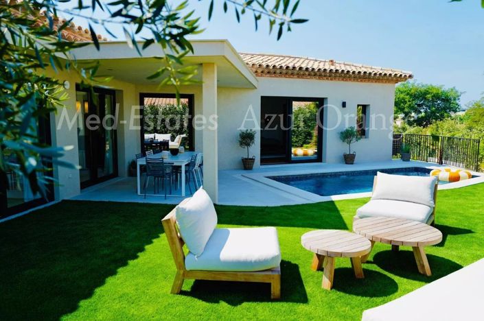 Image No.18-3 Bed House for sale