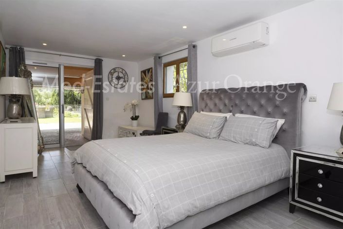 Image No.24-3 Bed House for sale