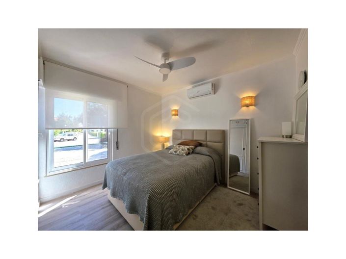 Image No.16-Apartment for sale
