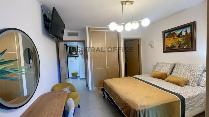 Image No.6-Apartment for sale