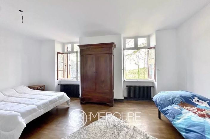 Image No.14-14 Bed Property for sale