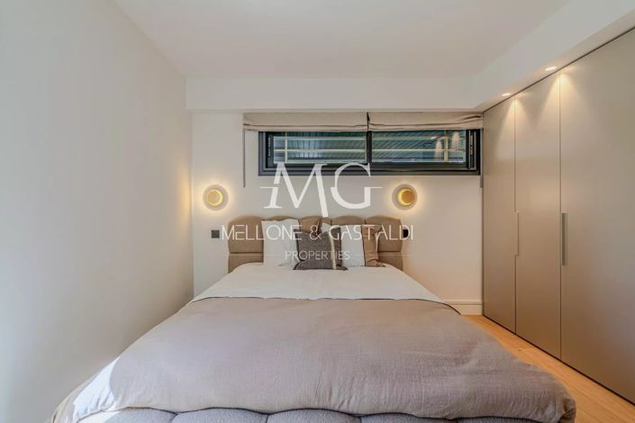 Image No.21-3 Bed Apartment for sale
