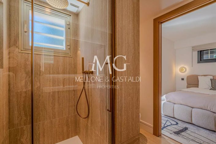 Image No.24-3 Bed Apartment for sale