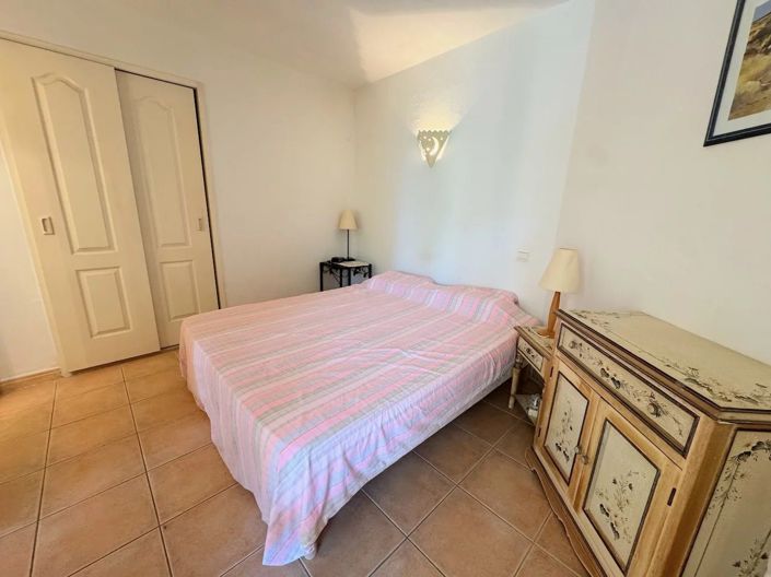 Image No.15-2 Bed Apartment for sale