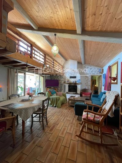 Image No.19-House for sale