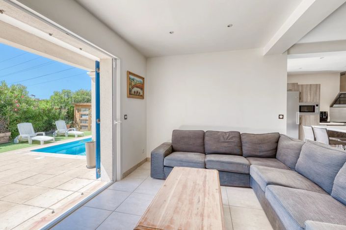 Image No.4-3 Bed House for sale
