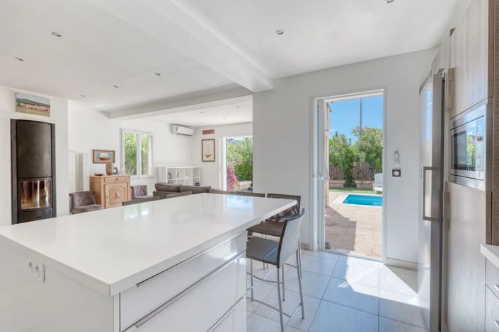Image No.5-3 Bed House for sale