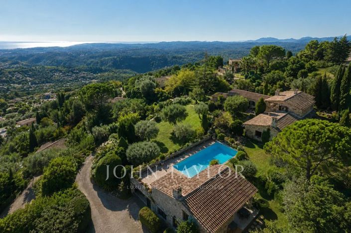 Image No.3-6 Bed House for sale