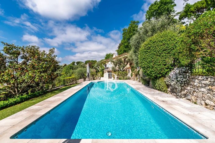 Image No.5-5 Bed House for sale