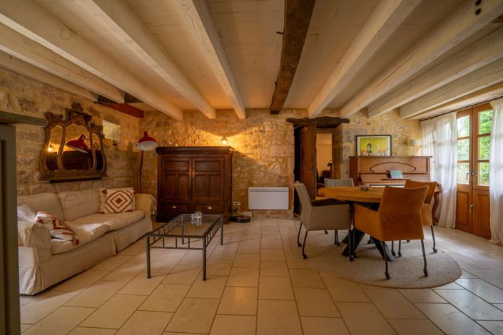 Image No.17-3 Bed House for sale