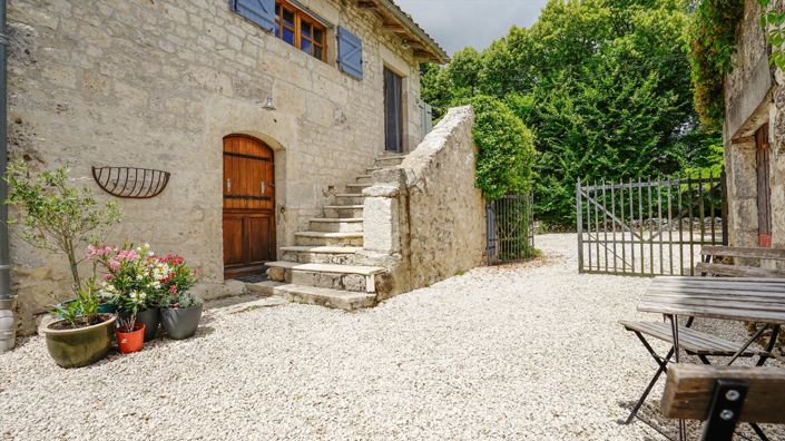 Image No.3-3 Bed House for sale