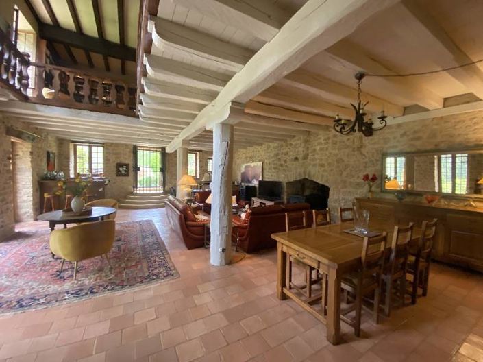 Image No.2-Maison de 4 chambres à vendre à Dordogne