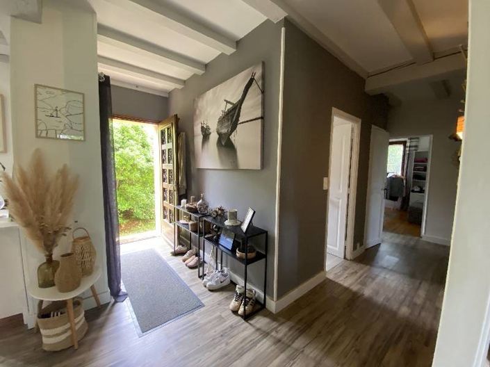Image No.5-2 Bed House for sale