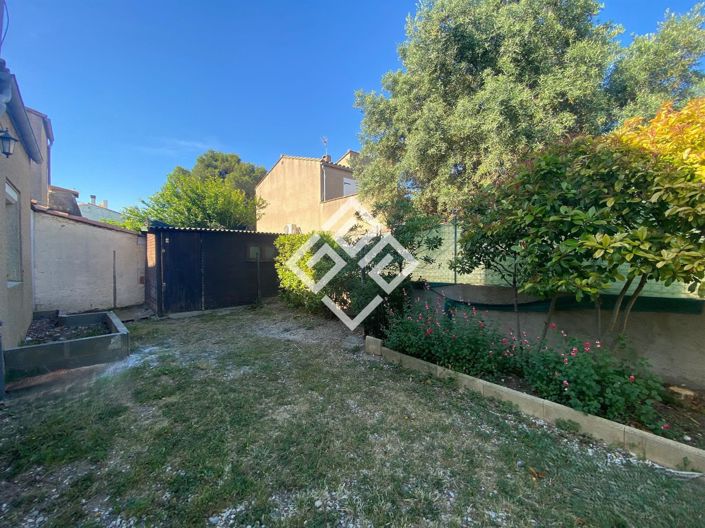 Image No.15-3 Bed House for sale