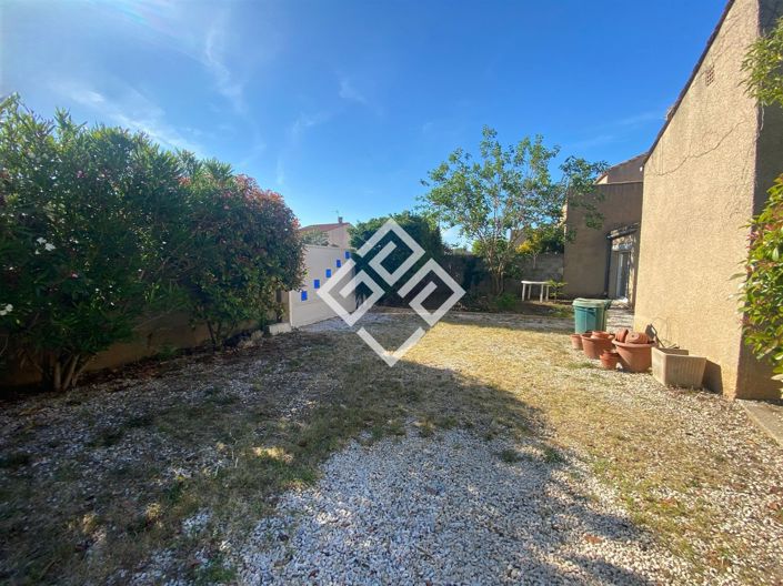 Image No.18-3 Bed House for sale