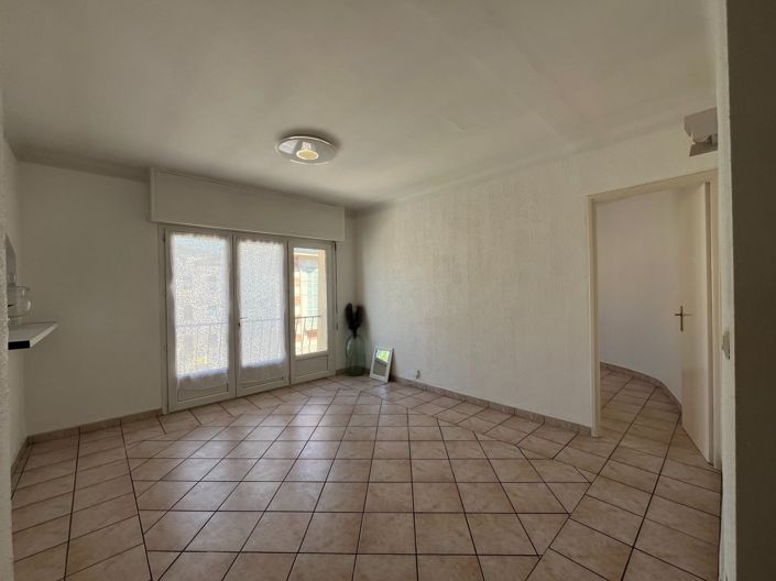 Image No.3-Appartement de 1 chambre à vendre à Draguignan