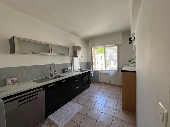 Image No.4-Appartement de 1 chambre à vendre à Draguignan