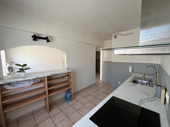 Image No.5-Appartement de 1 chambre à vendre à Draguignan