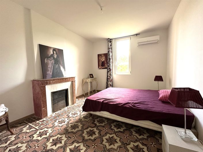 Image No.12-3 Bed House for sale