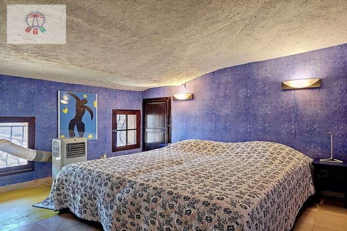 Image No.11-3 Bed Apartment for sale