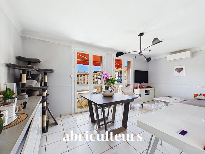 Image No.2-3 Bed Apartment for sale