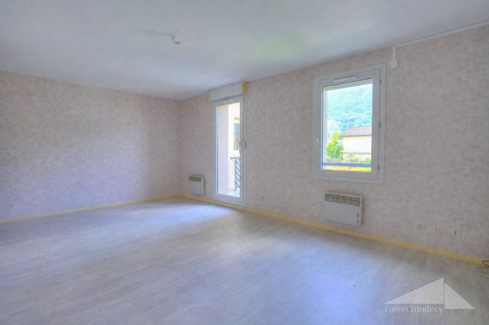 Image No.3-Appartement de 2 chambres à vendre à Thoiry