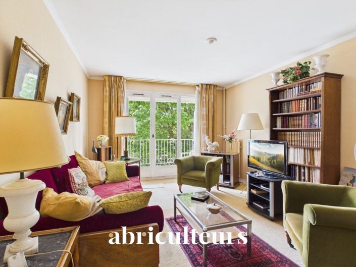Image No.2-Appartement de 2 chambres à vendre à Versailles
