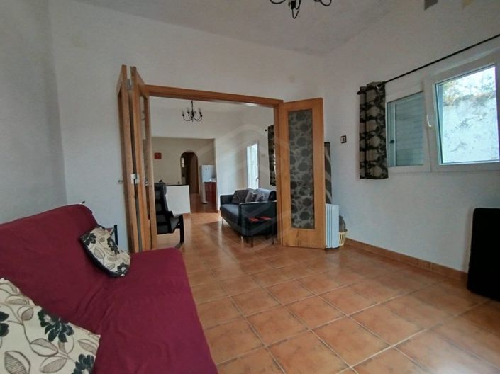 Image No.5-2 Bed House for sale