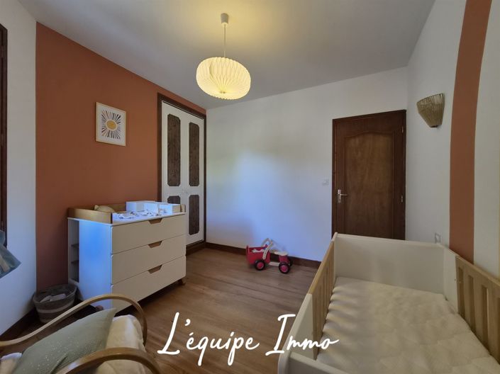 Image No.5-3 Bed House for sale