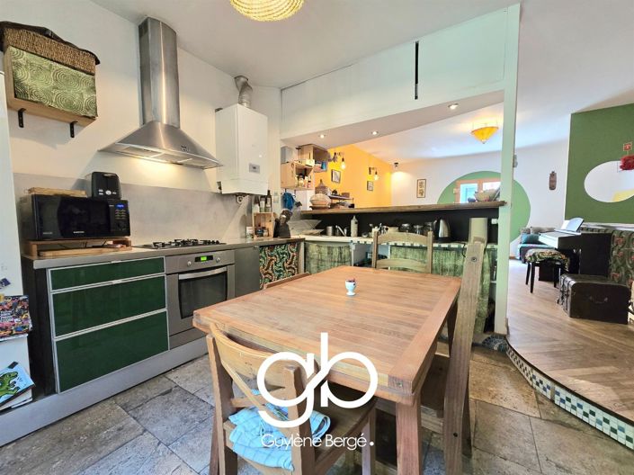 Image No.6-3 Bed House for sale