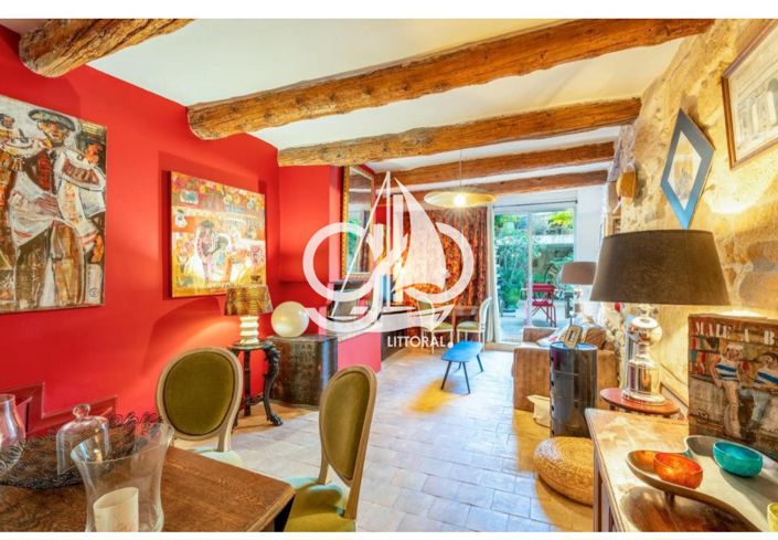 Image No.8-3 Bed House for sale