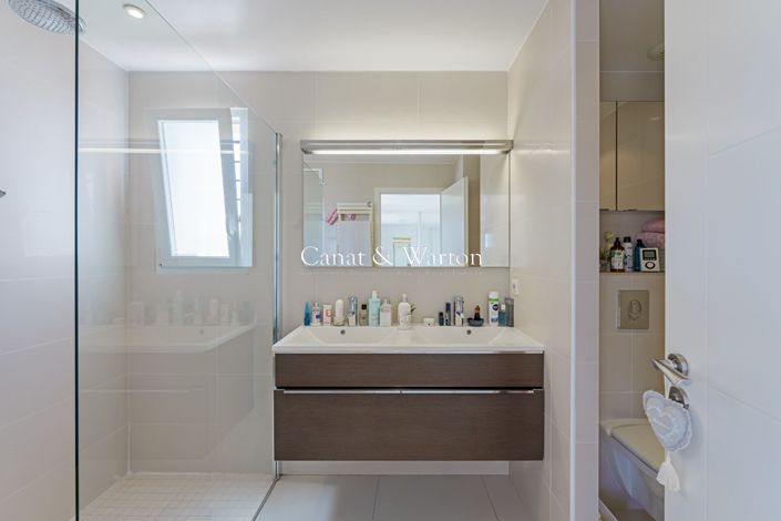 Image No.9-3 Bed Apartment for sale
