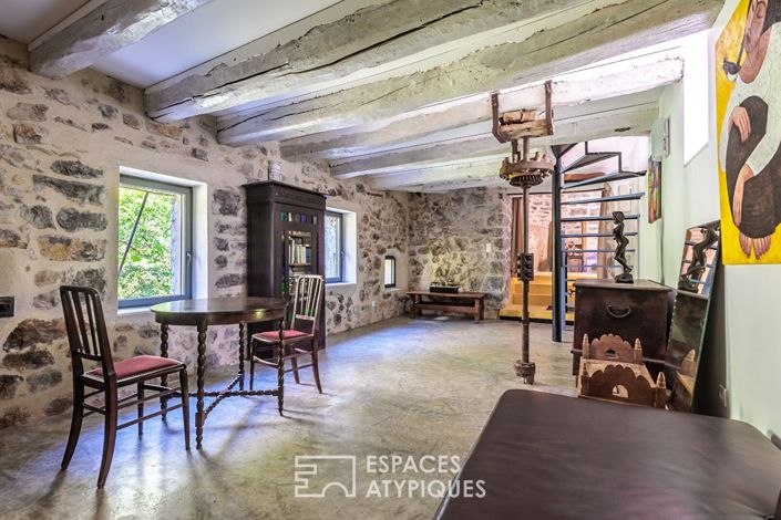 Image No.16-2 Bed Property for sale