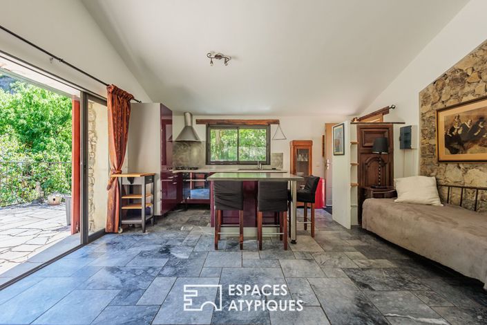 Image No.20-2 Bed Property for sale