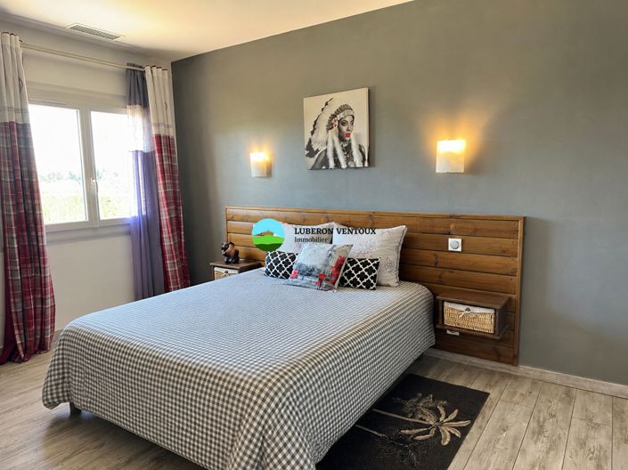 Image No.7-8 Bed House for sale