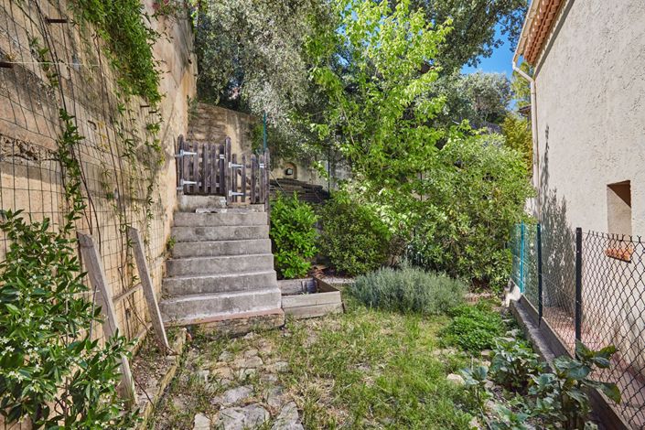 Image No.16-4 Bed House for sale