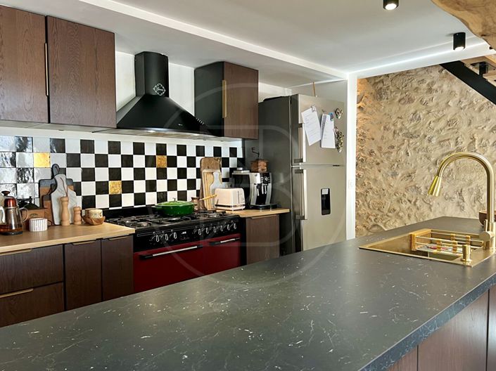 Image No.7-3 Bed House for sale