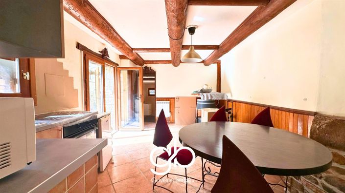 Image No.17-6 Bed House for sale