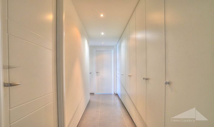 Image No.7-4 Bed Apartment for sale