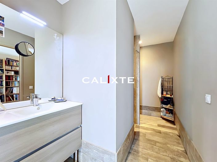 Image No.16-2 Bed House for sale