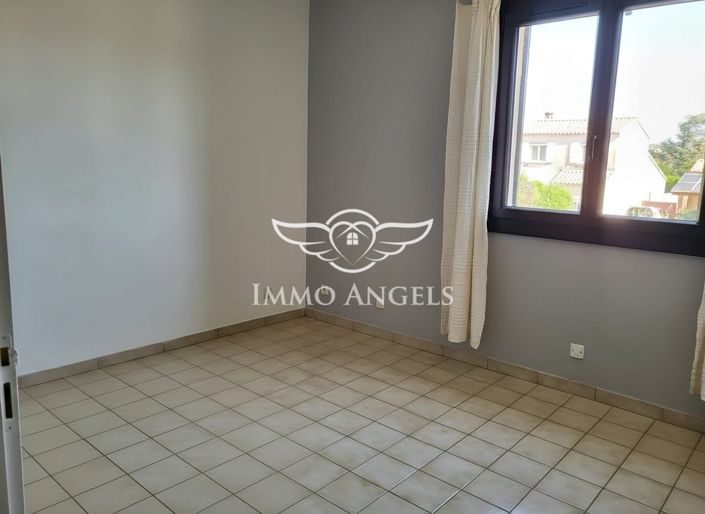 Image No.13-3 Bed House for sale