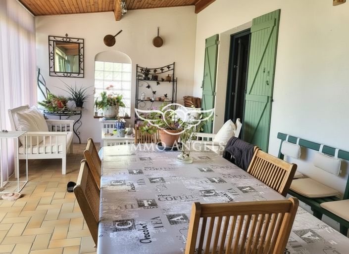 Image No.14-3 Bed House for sale