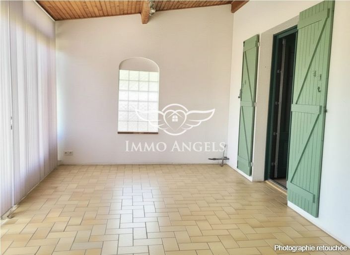 Image No.15-3 Bed House for sale