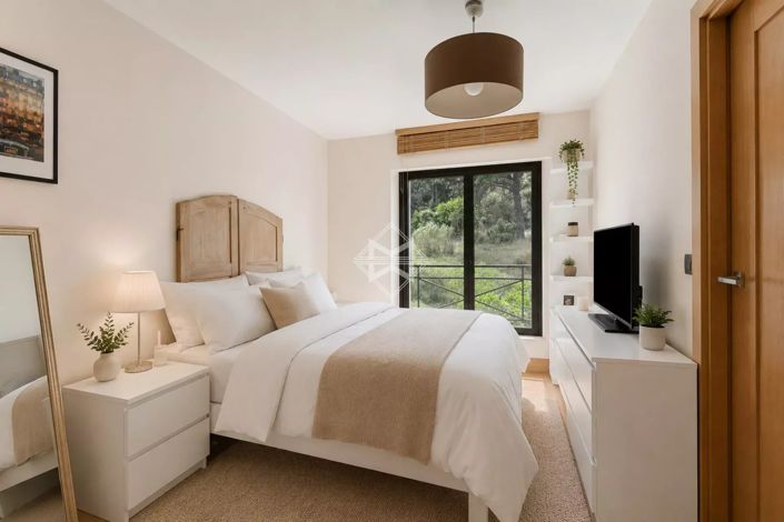 Image No.11-4 Bed House for sale