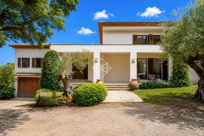 Image No.17-4 Bed House for sale