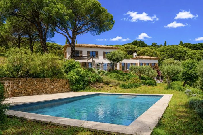 Image No.3-4 Bed House for sale