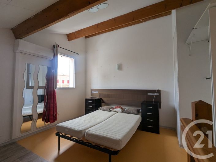 Image No.9-1 Bed House for sale