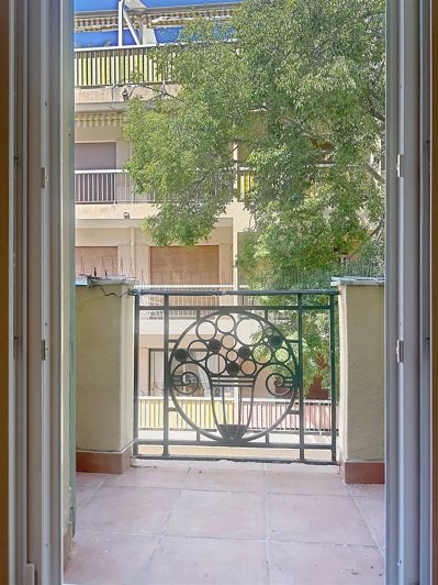 Image No.8-1 Bed Apartment for sale