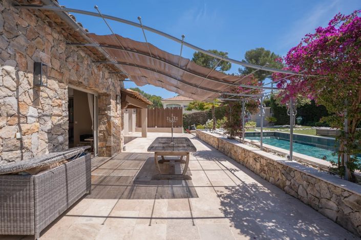 Image No.3-4 Bed House for sale