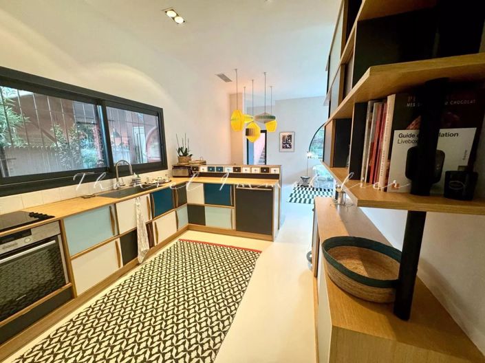 Image No.5-5 Bed House for sale